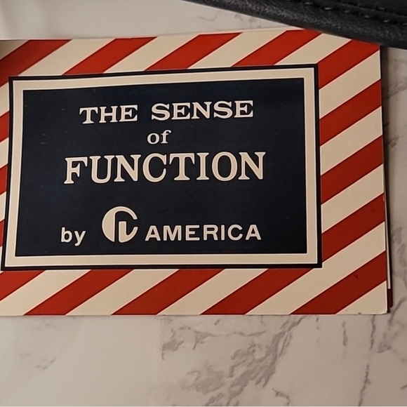 1/$40 - Any color - FASHION CROSSBODY HANDBAG - bundle to save more - Picture 11 of 12